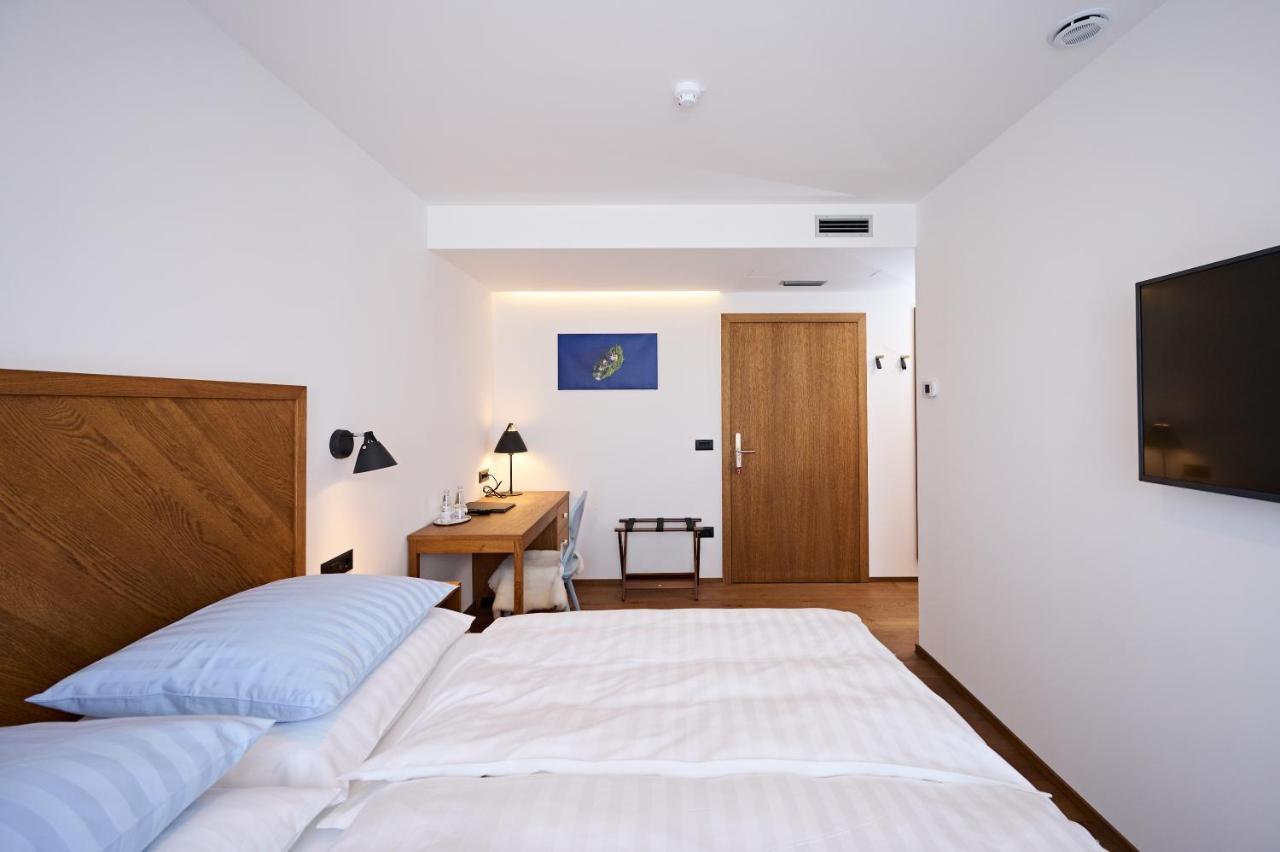Hisa Ancka, Sencur - 3 Min To The Airport Hotell Eksteriør bilde