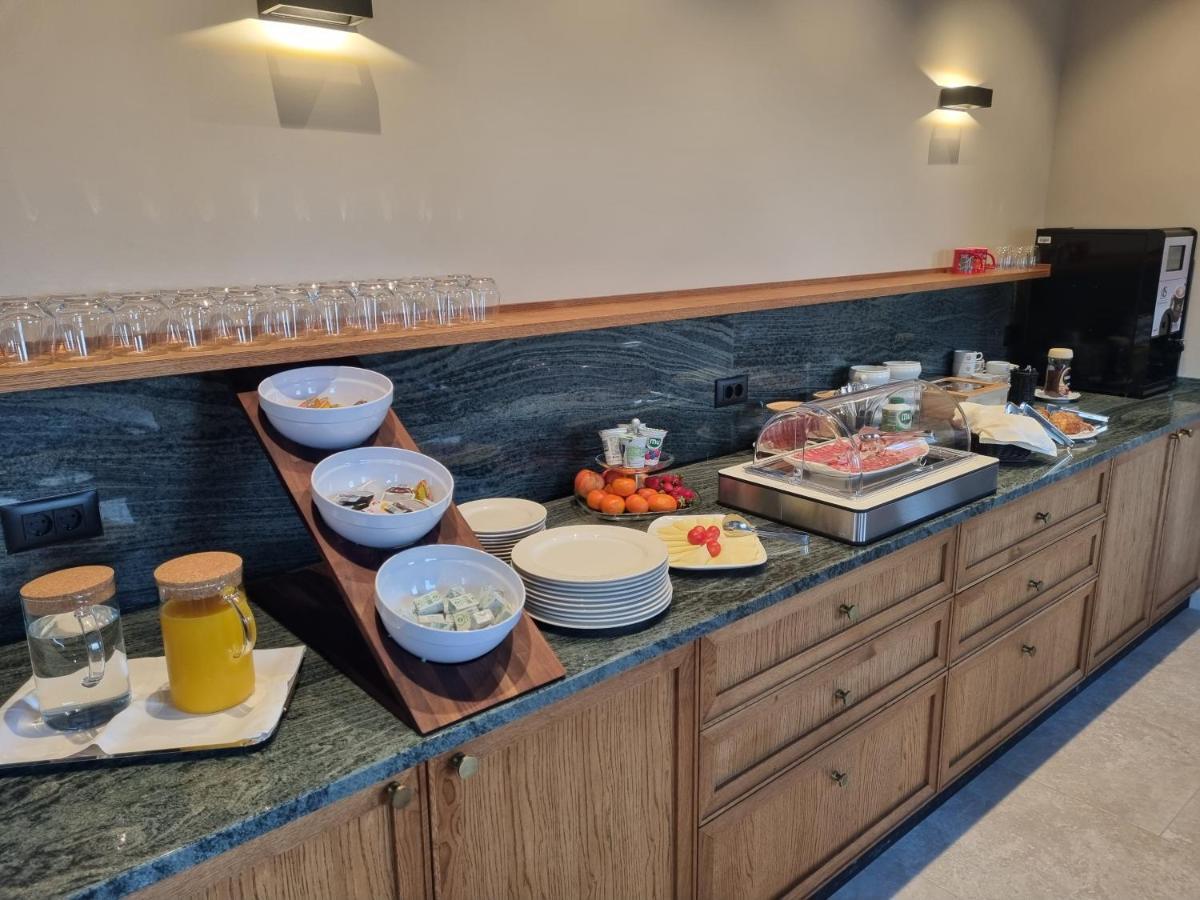 Hisa Ancka, Sencur - 3 Min To The Airport Hotell Eksteriør bilde